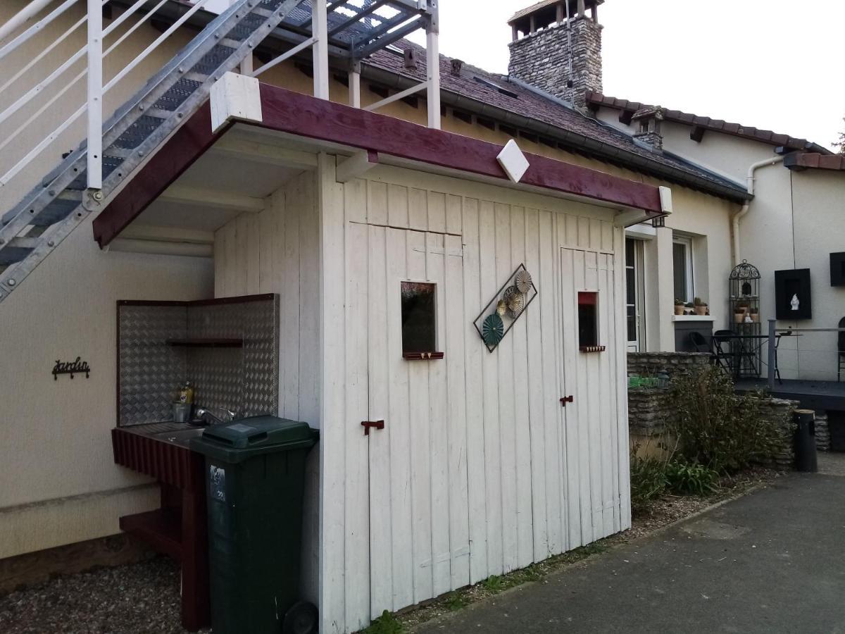 Havre De Paix Au Bords De L'Eure - Divers Hebergements Garennes-sur-Eure 外观 照片